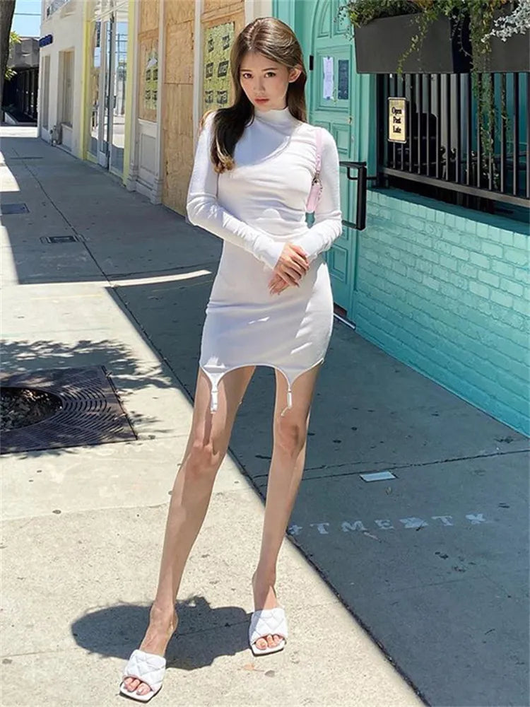 Elegant Svart Miniklänning med Stativkrage – Glittrig Klänning i Polyester för Fest och Speciella Tillfällen 3