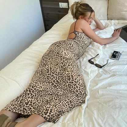 Kvinna MIDI Klänning Leopardmönster Högkvalitativt Material-4