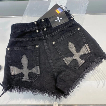 Hög Midja Denim Damshorts med Löst Snitt och Unik Lapptäckedesign – Bekväm och Trendig för Sommaren 3