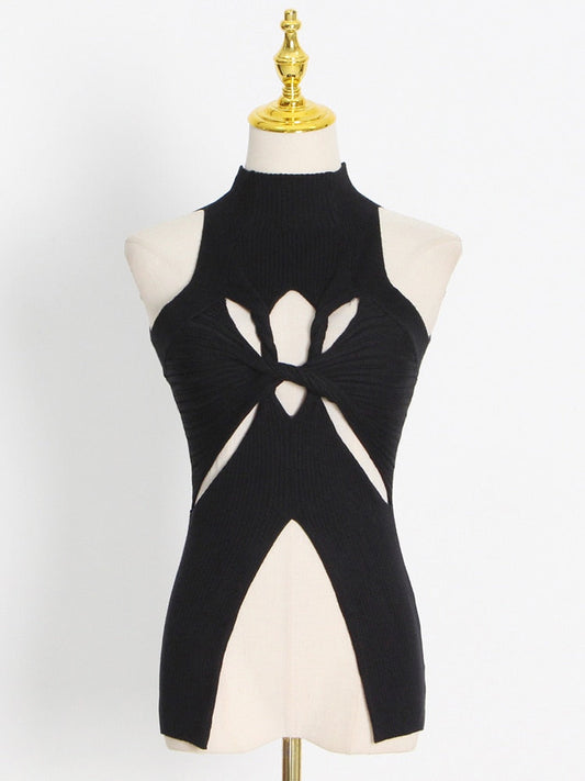 Topp för Dam i Bomull och Polyester med Klippta Detaljer – Trendig Tank Top för Träning och Avslappning 1