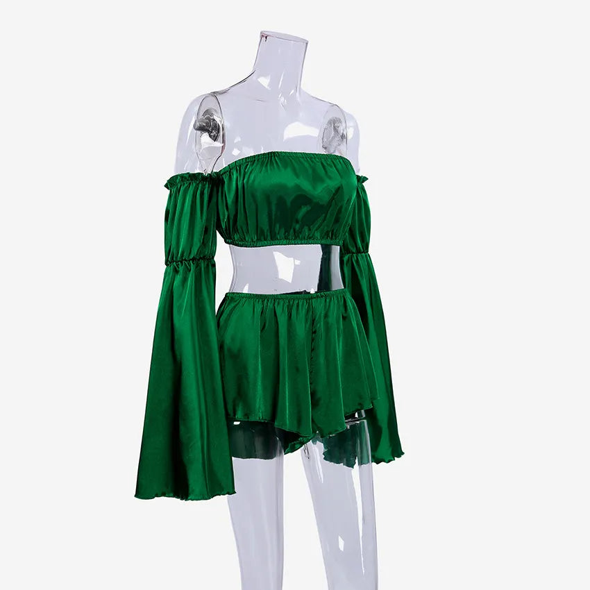 Dam Pyjamas Set i Monokrom Satin med Långa Ärmar – Mjuk och Elegant Pyjamasbyxor för Avkoppling 1