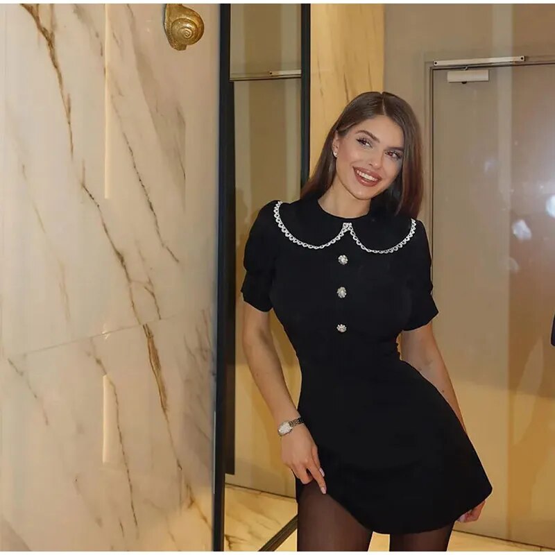 Variant image for Kvinna Klassisk Klänning med Pärlkrage Högkvalitativt Tyg-1