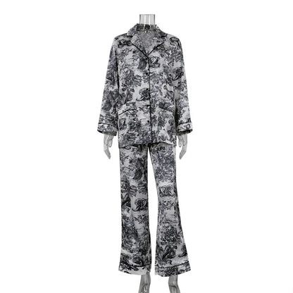 Elegant Satin Pyjamas Set för Dam med Mönster – Avslappnad Passform och Glänsande Material 6