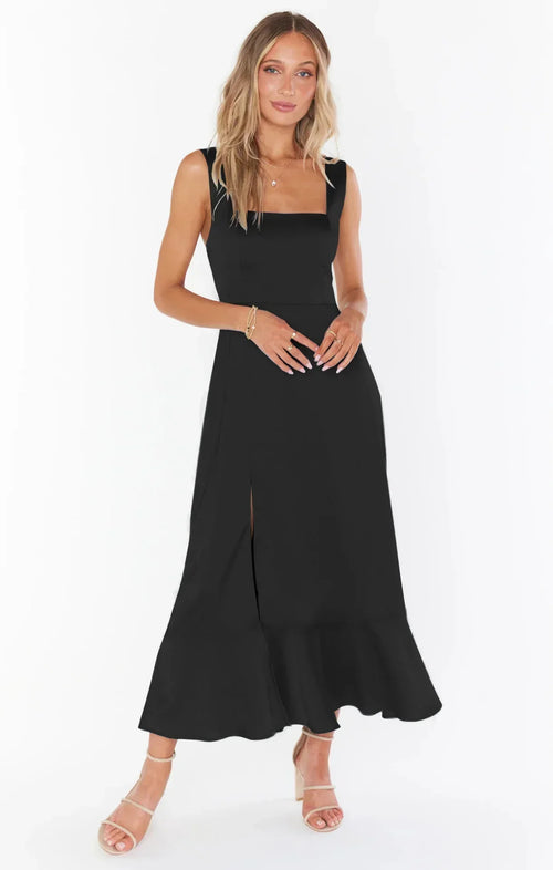 Dam Sommarklänning Lätt och Luftig i Mjukt Tyg för Midsommar och Sommarfest-1