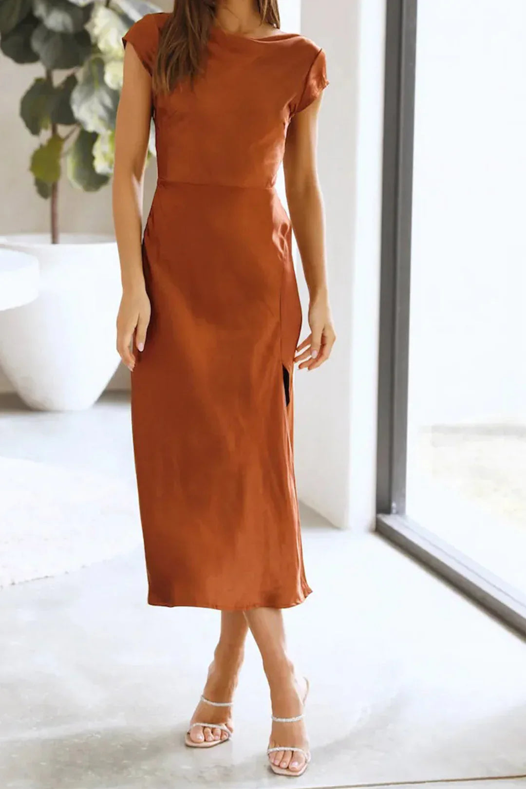 Variant image for Fina Dam Klänningar Elegant Sidenklänning med Bakre Halsringning-5