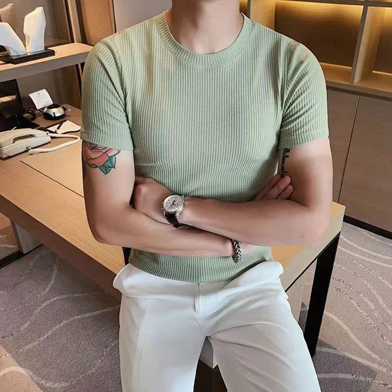 Randig Herr T-shirt i Lätt Bomull – Avslappnad Passform för Sommarstil, Perfekt för Fritid och Aktiva Tillfällen 12