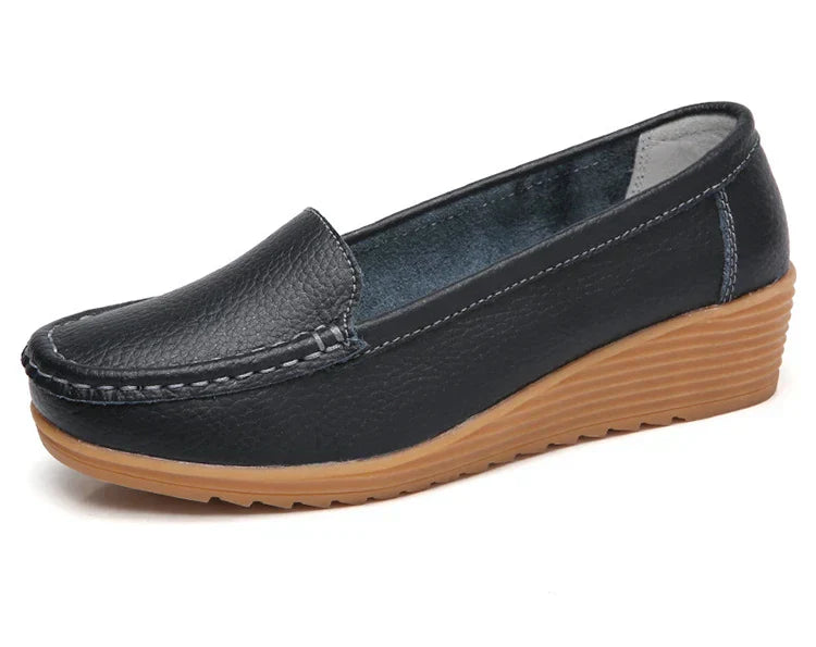 Kvinnors Läder Loafers med Subtil Häl – Komfortabla Skor för Vår och Höst, Svart eller Brunt 7
