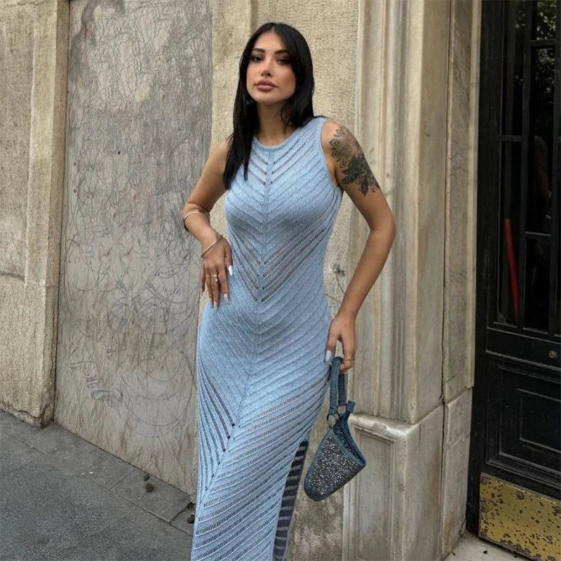 Långärmad Ribbad Damklänning i Tidlös Stil – Knälång Polyesterklänning för Vardag och Fest 10