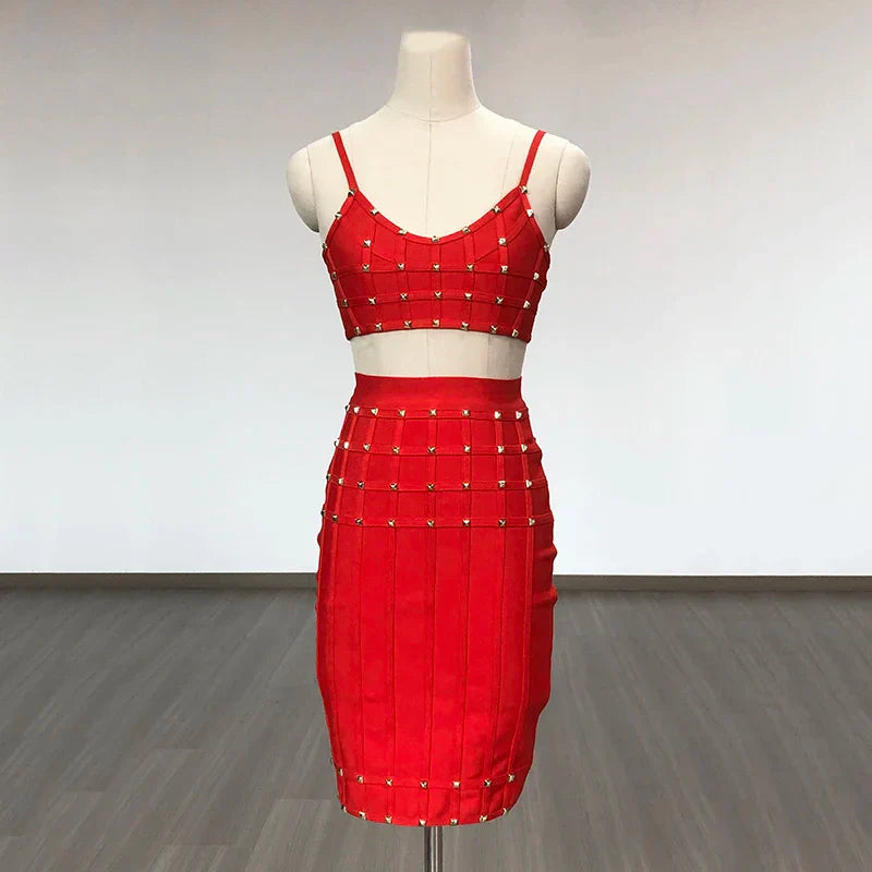 Variant image for Dam Mini Klänning Stropplös Syntetisk med Dekorativa Nitar-7