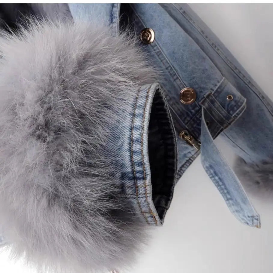 Lång Vinterjacka Dam i Denim med Avtagbar Päls – Varm och Trendig för Kalla Dagar 4