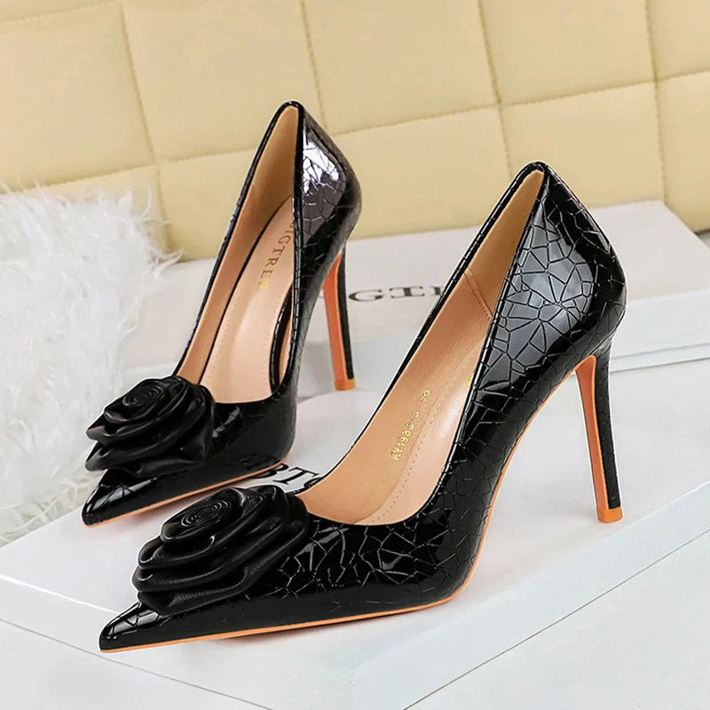 Stilettos för Dam i Spetsig Design av Hållbart PU-material – Elegant och Stilren för Alla Tillfällen 5