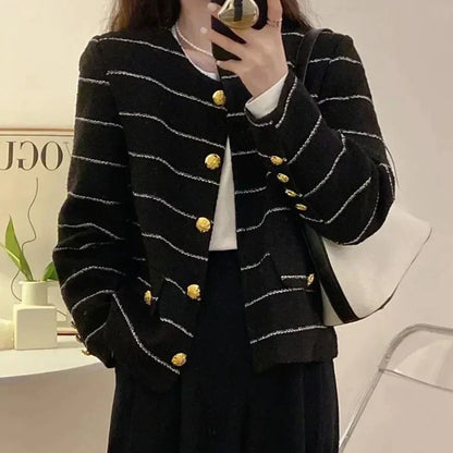 Kort Tweedjacka Dam – Trendig Kort Dunjacka för Vinter med Mjuk Passform och Elegant Stil 6