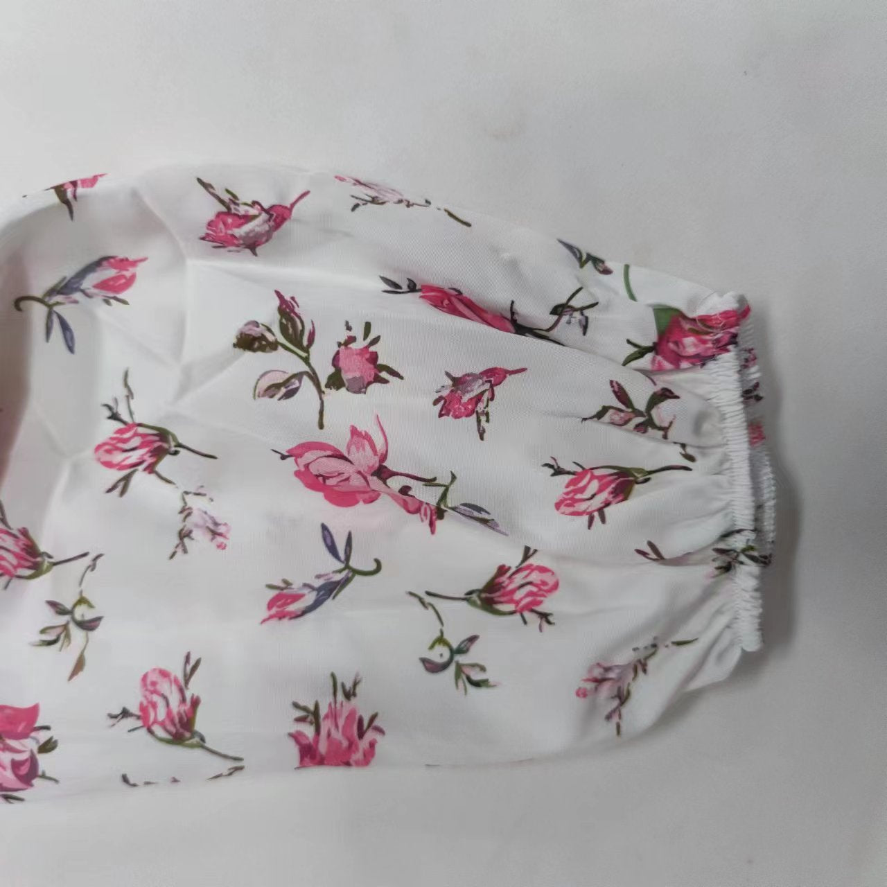 Dam Blommaklänning Spetsdetaljer Mjuk Tygblandning-2