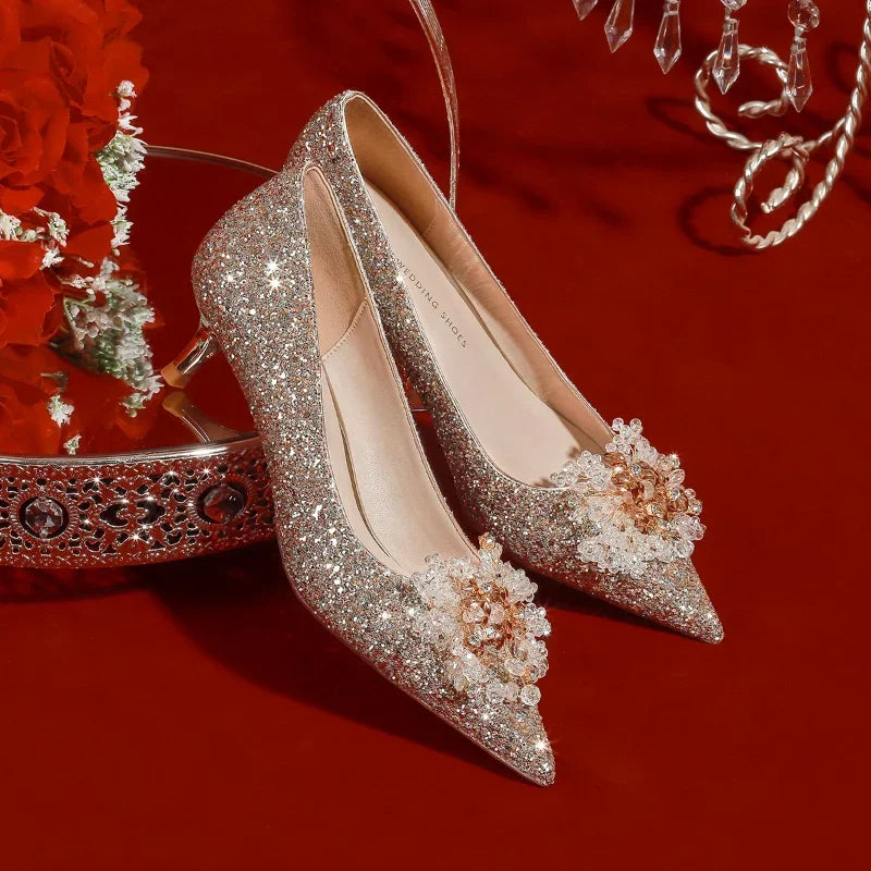 Dam Pumps Avsmalnande Design Hög Klack PU-1