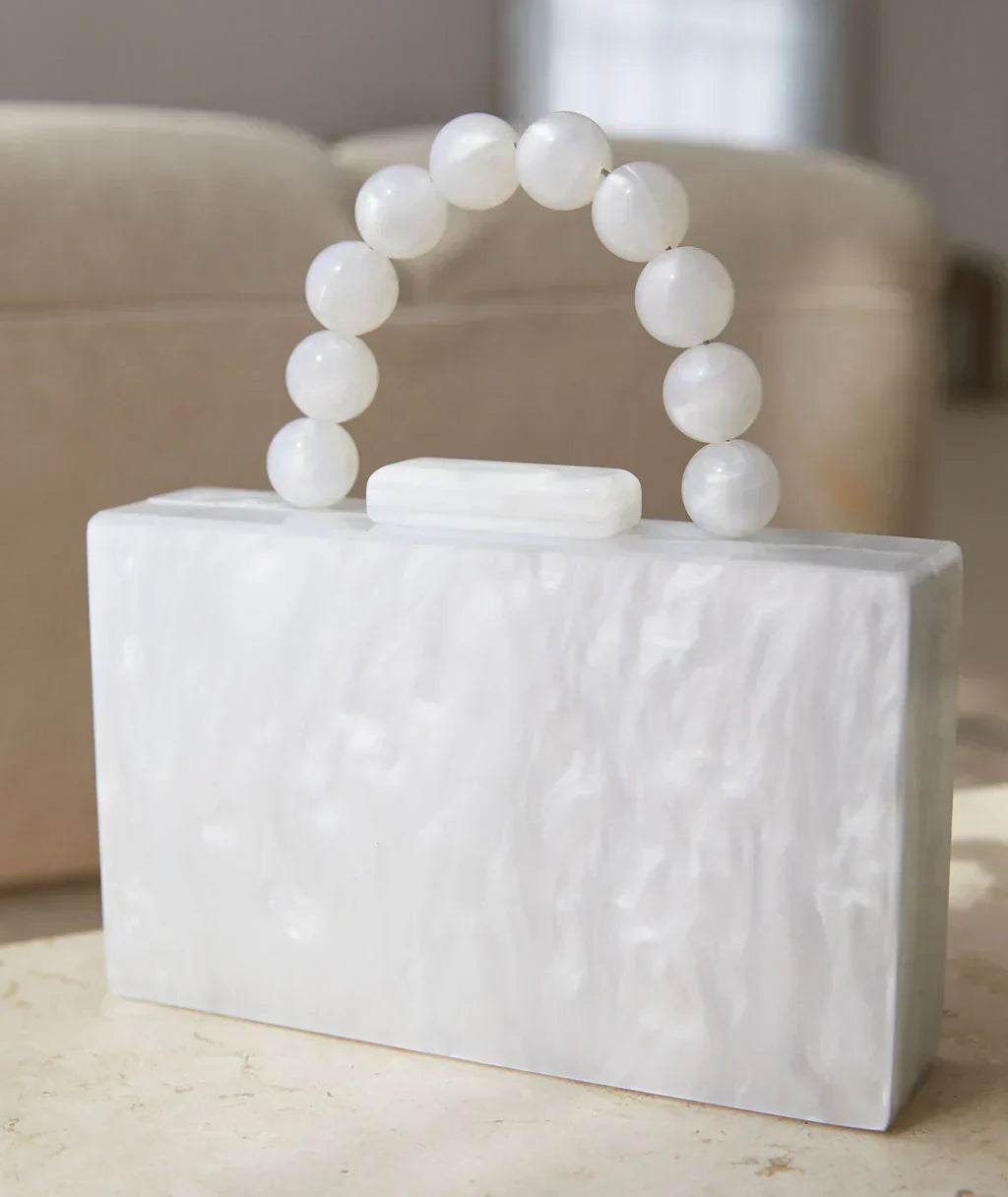 Elegant Liten Handväska Dam i Akryl – Minimalistisk Design för Formella Tillfällen 1