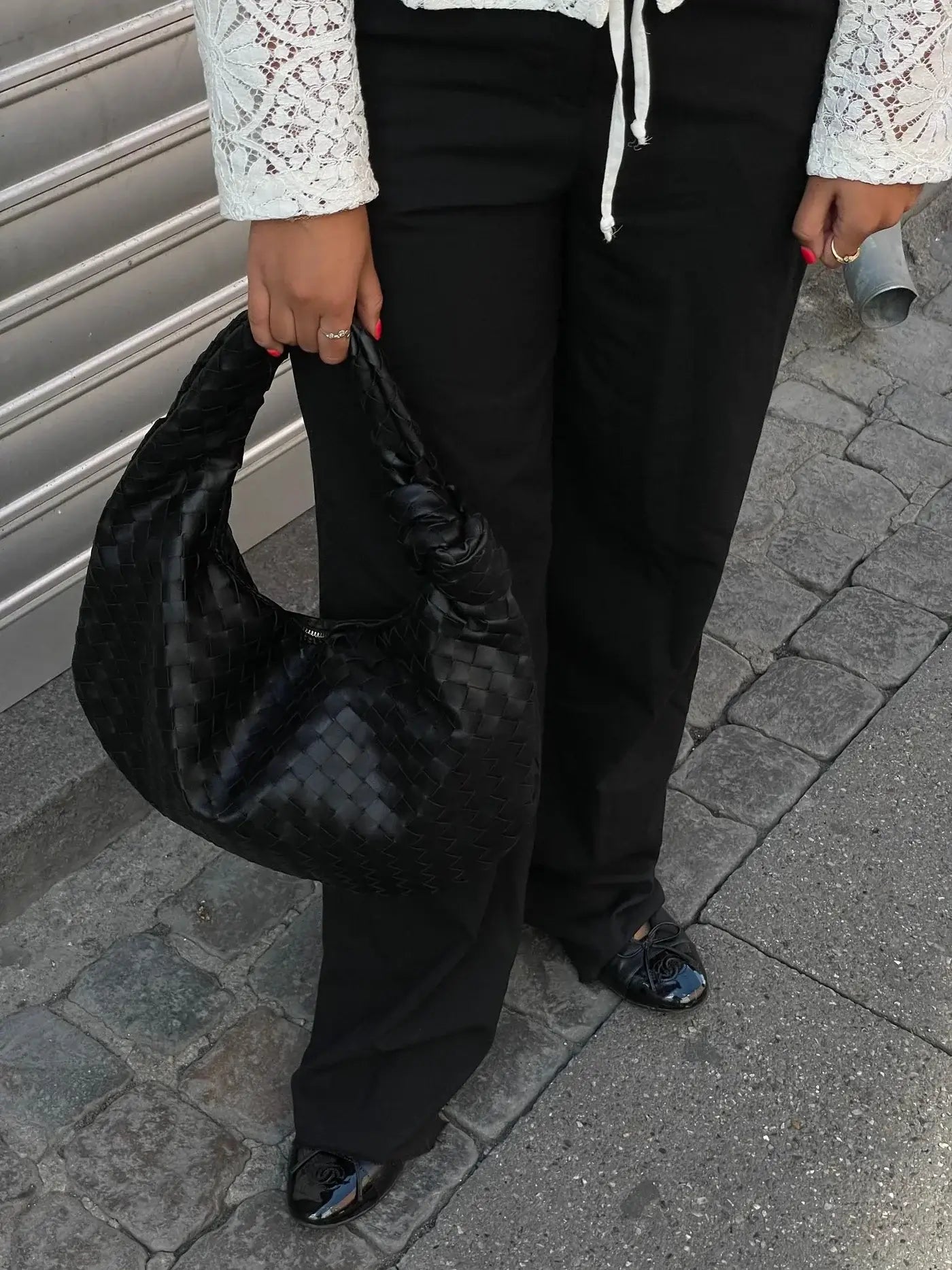 Dam Axelväska Flätade Detaljer Djurvänligt Läder-3