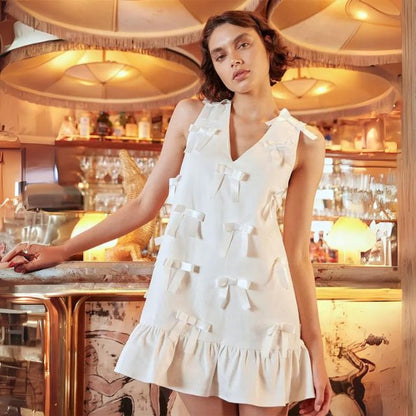 Ärmlös Ruffle Klänning Dam med Djup V-ringning – Perfekt Sommarklänning för Fest och Nyår 7