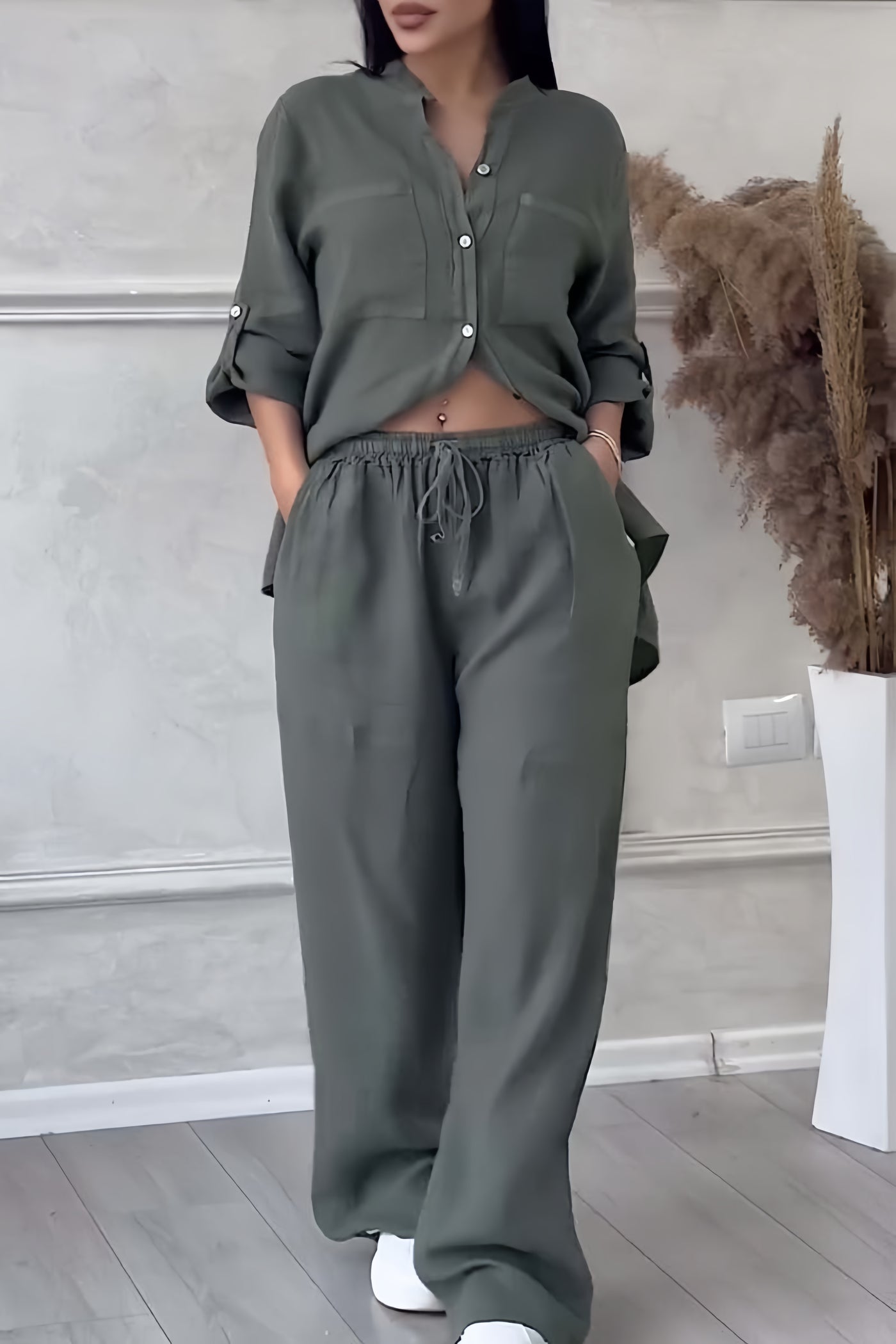 Elegant Minimalistiskt Linne Set för Damer – 100% Linne Blus och Byxor, Bekväm Passform, Perfekt för Alla Tillfällen 9
