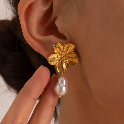Vintage Guldörhängen Blomma i Hypoallergeniskt Rostfritt Stål – 18K Guldpläterade Örhängen för Kvinnor 5