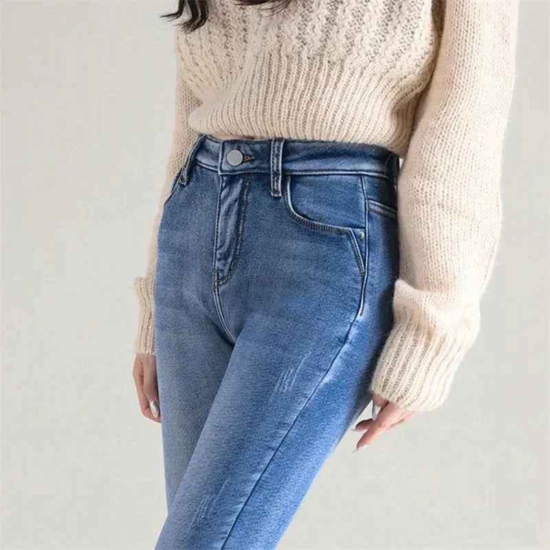 Högmidjade Jeans för Kvinnor med Varm Plyschfoder – Slim Fit Denim med Praktiska Fickor 4