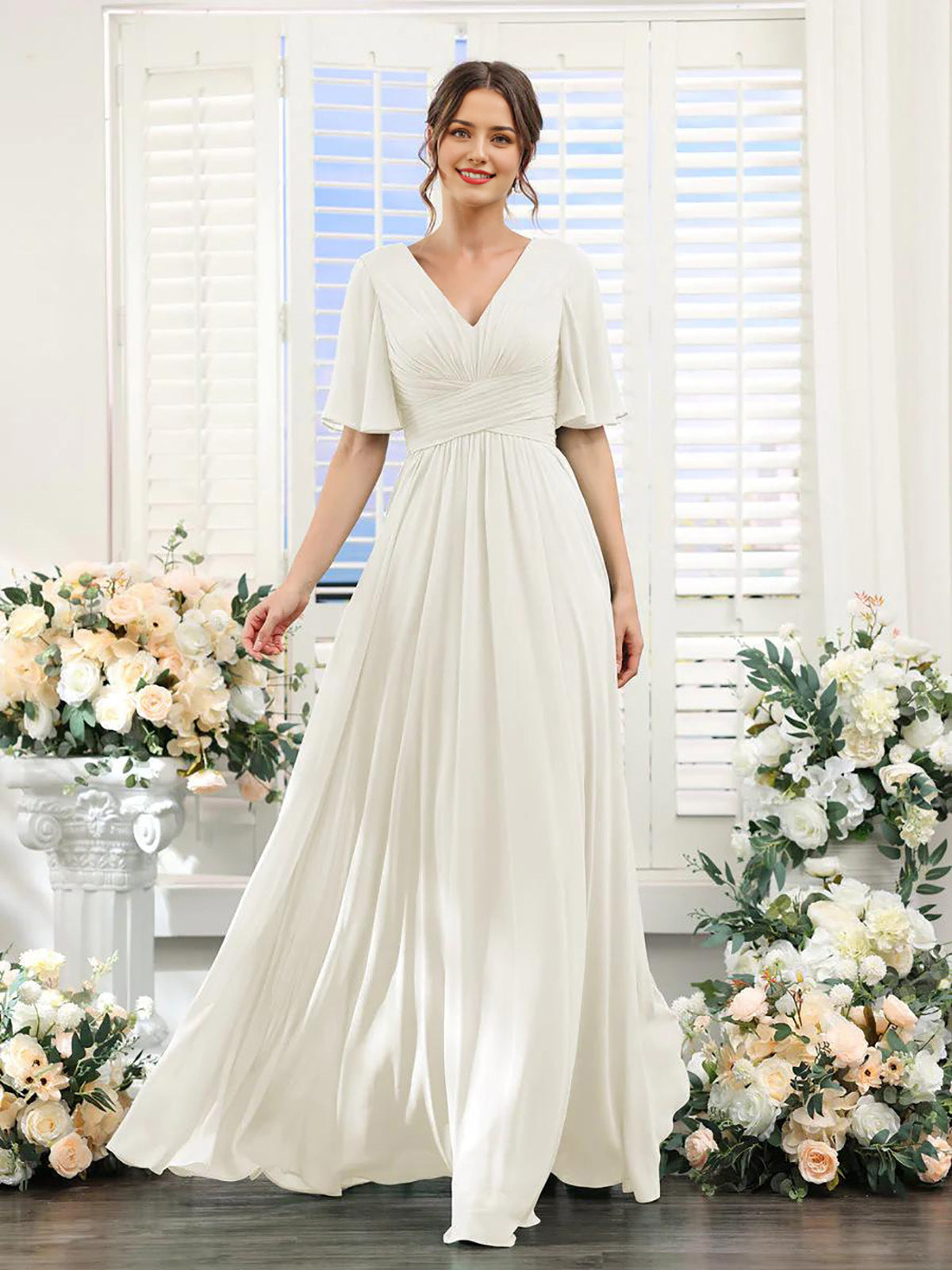Elegant Chiffongklänning med V-ringning och Hög Slits – Perfekt för Bröllop och Festliga Tillfällen, Normal Passform 16