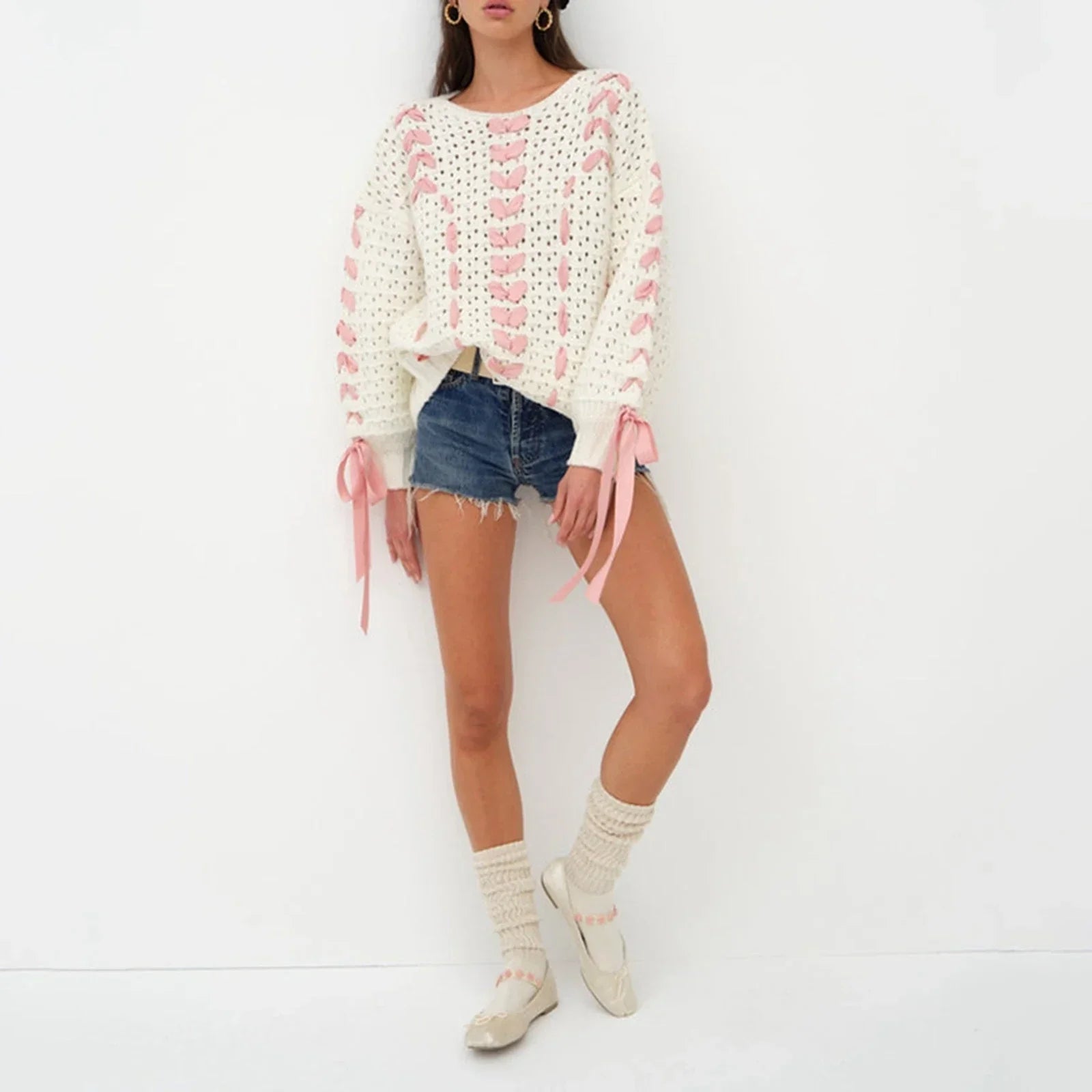 Dam Stickad Tröja med Hjärtmönster och Snörning i Mjuk Akryl-6