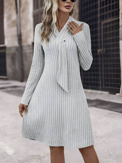 Fina Dam Klänningar Lätt Material Enkel Stil Elegant Design-1