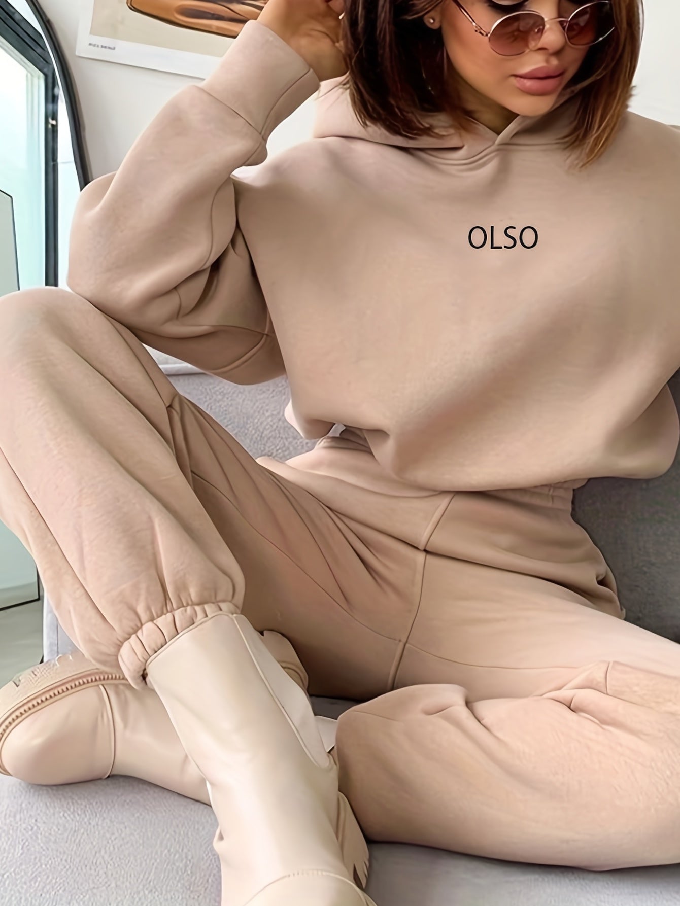 Tvådelat Set Dam Hoodie och Joggingbyxor Mjukt Material Trendig Design-5