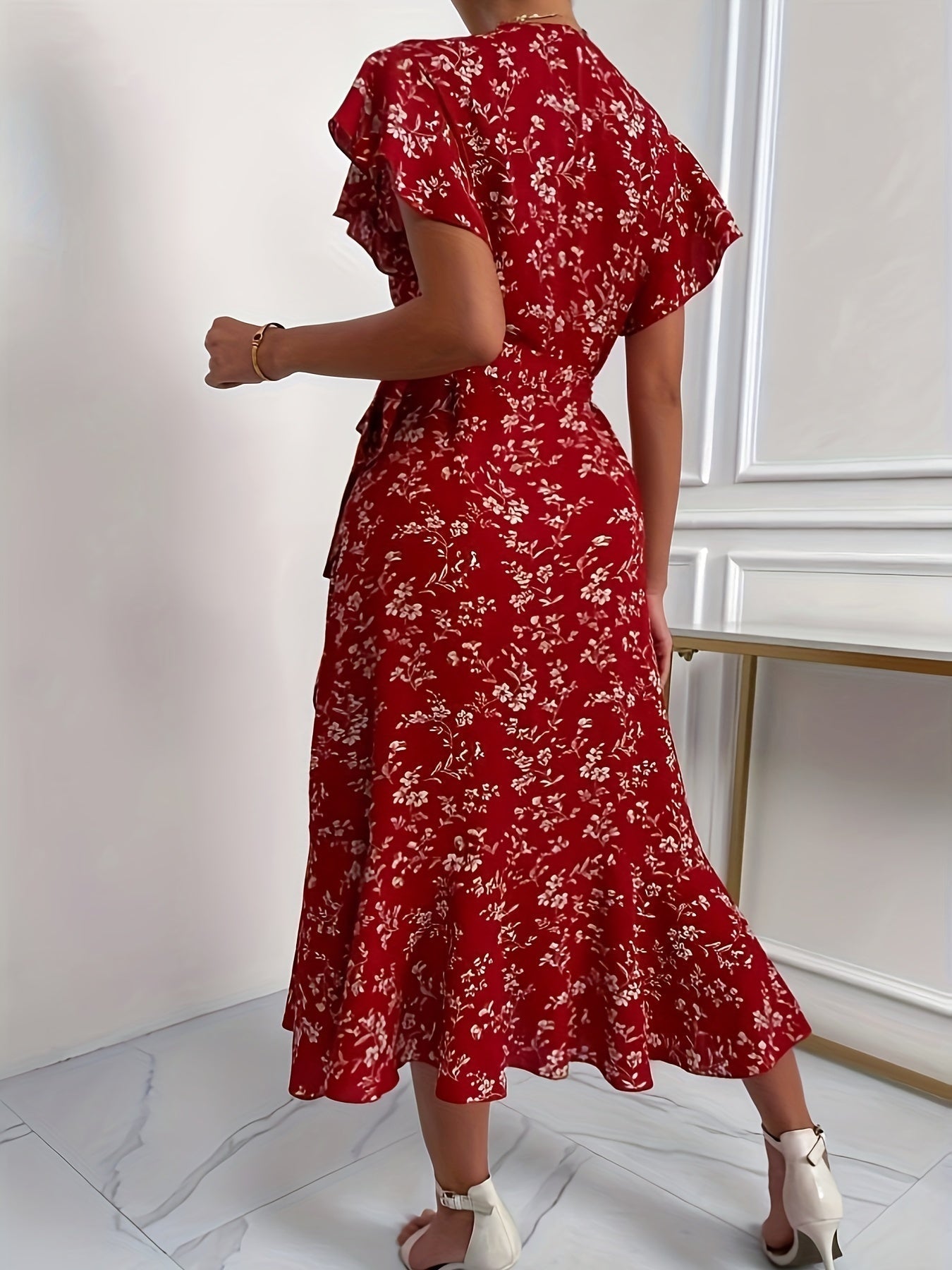 Delad Klänning för Kvinna med Slits – Mjukt Tyg, Elegant Design, Perfekt för Kvällsevenemang, Finns i S-2XL 4