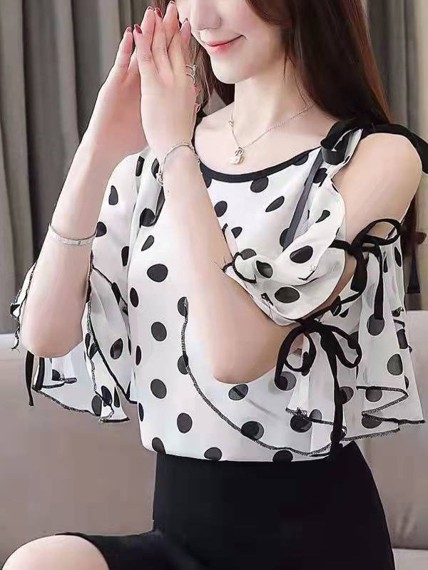 Dam Chiffongblus med Rynkor och Utsvängda Ärmar i Löst Snitt Polyester-4