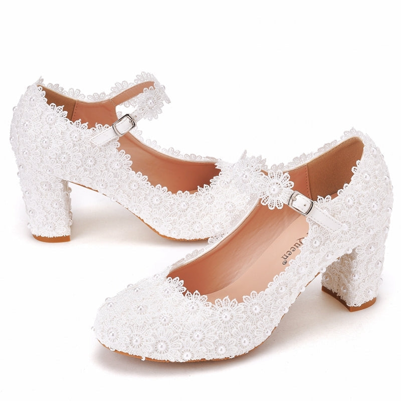 Chunky Heel Pumps för Dam med Runda Spetsar och Vita Pärldetaljer – 7 cm Hög PU och Gummi 1