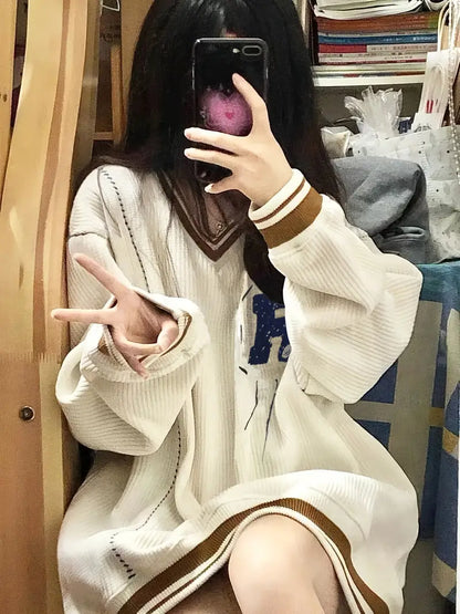 Dam Stickad Tröja V-ringning R-mönster Mjuk Material-5