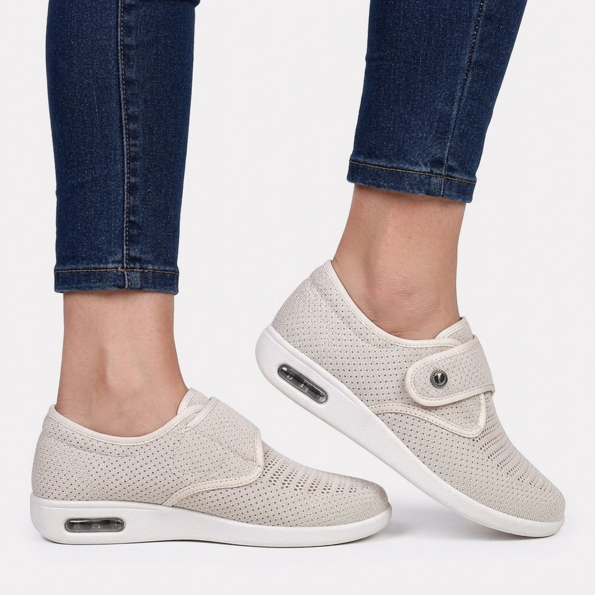 Dam Slip-On Pantoletter för Bredare Fötter Lätt Andningsbart Tyg