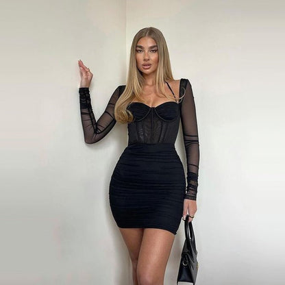 Damklänning med Remmar och Meshdetaljer i Stretchmesh för Elegant Sommarlook 4