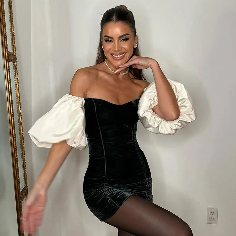 Dam Axelfri Sammetklänning med Puffärmar-4