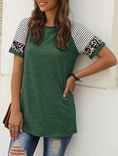 Kvinnors Kortärmad T-shirt i Färgblock – Löst Snitt i 100% Bomull för Avslappnad Stil 9