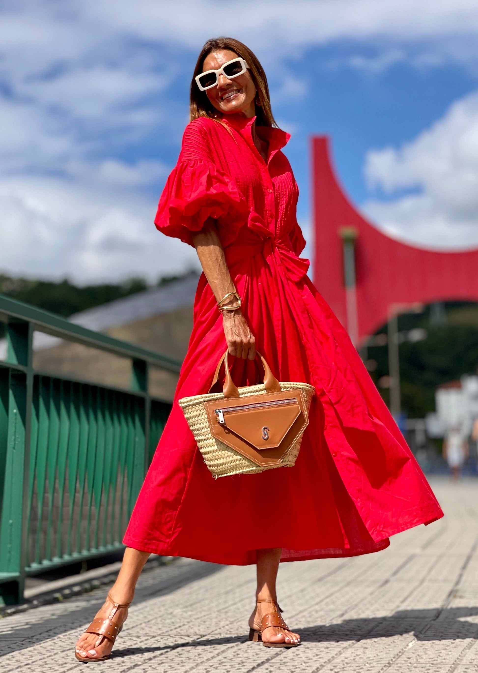 Damklänning med Korta Ärmar i Hållbart Material – Avslappnad Passform för Vardag och Fest 2