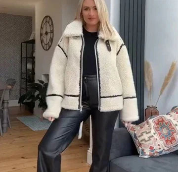 Damjacka Fluffy Teddy Fleece med Kontrastdetaljer-2