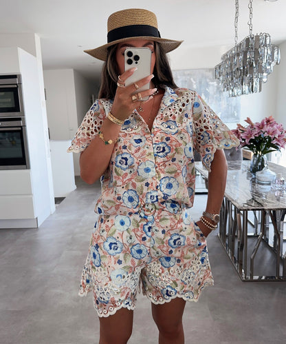 Kvinnors Tvådelad Uppsättning Blommönster Knapptopp Högkvalitativt Tyg-2