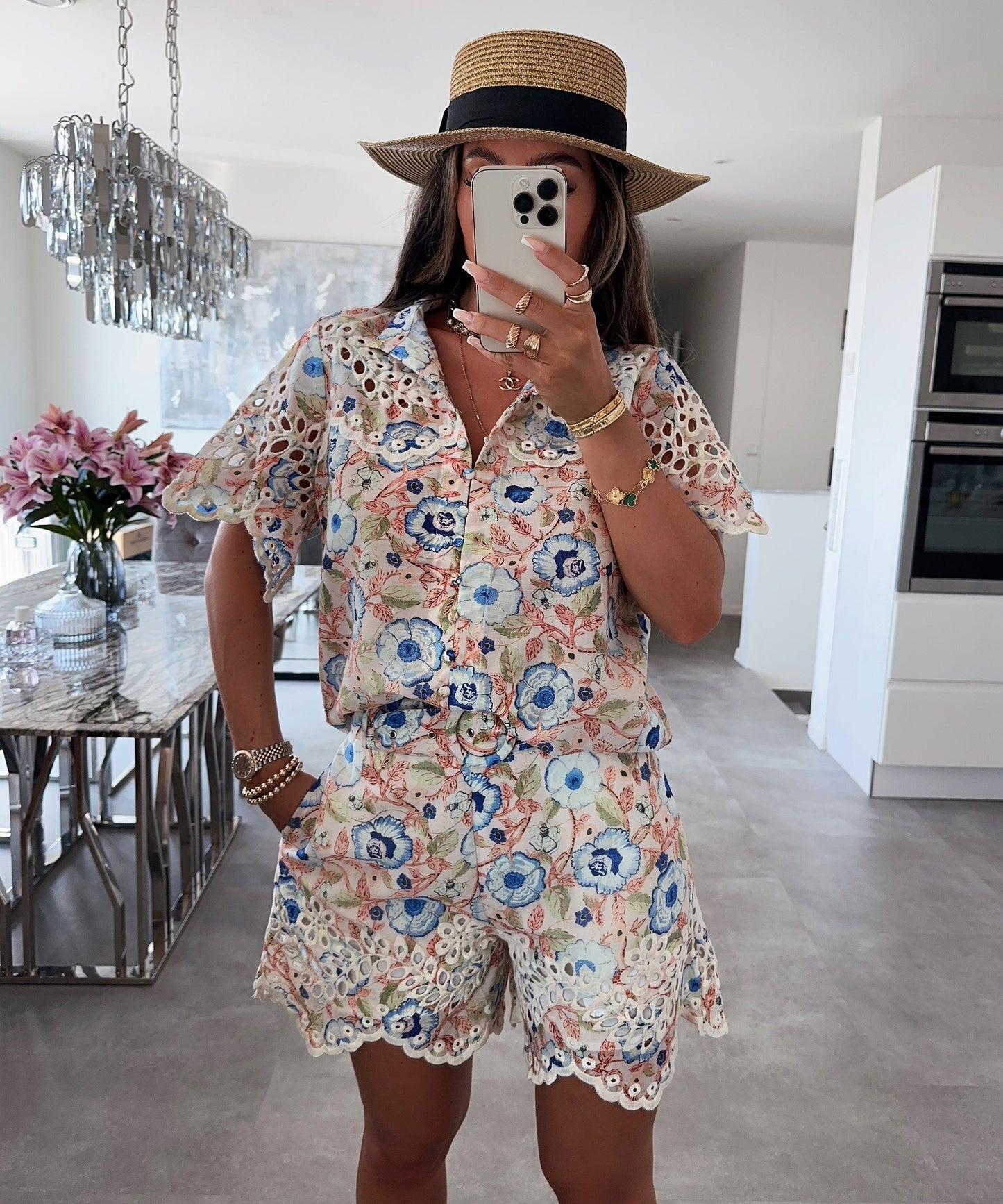 Variant image for Kvinnors Tvådelad Uppsättning Blommönster Knapptopp Högkvalitativt Tyg-1