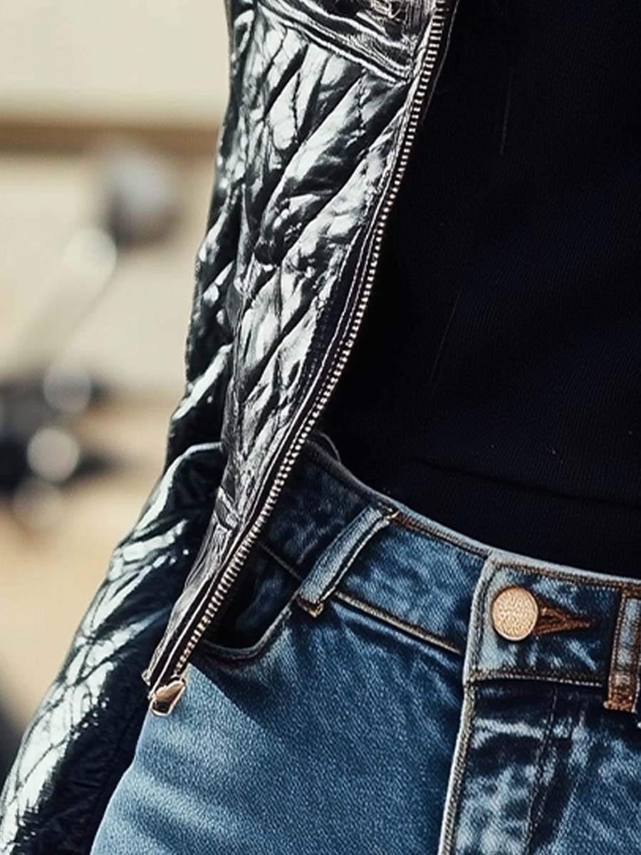 Damjacka Vadderad Skinnjacka med Pälskrage och Kontrasterande Detaljer-3