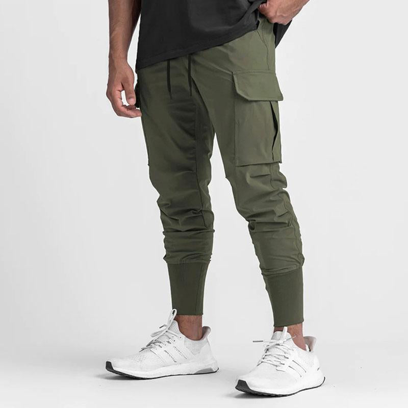 Herren Jogginghose aus Flexibel Lycra mit Justierbarer Taille und Praktischen Reißverschlusstaschen – Modern Fit 13