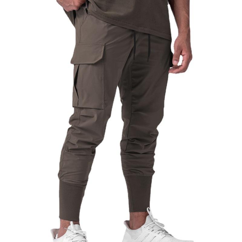 Herren Jogginghose aus Flexibel Lycra mit Justierbarer Taille und Praktischen Reißverschlusstaschen – Modern Fit 9