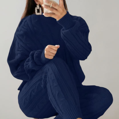 Mjukisset Dam Modern Stickad Stil med Axlar och Byxor