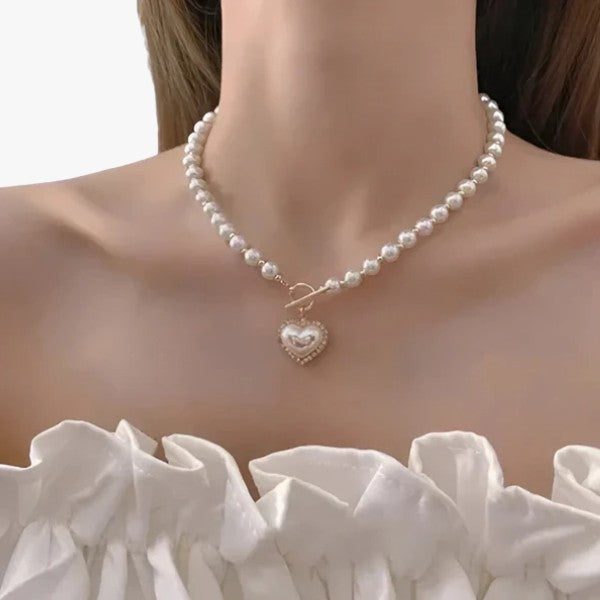 Elegant Halsband Dam med Simulerade Pärlor och Silverfärgad Kedja – Justerbar Längd för Alla Tillfällen 2