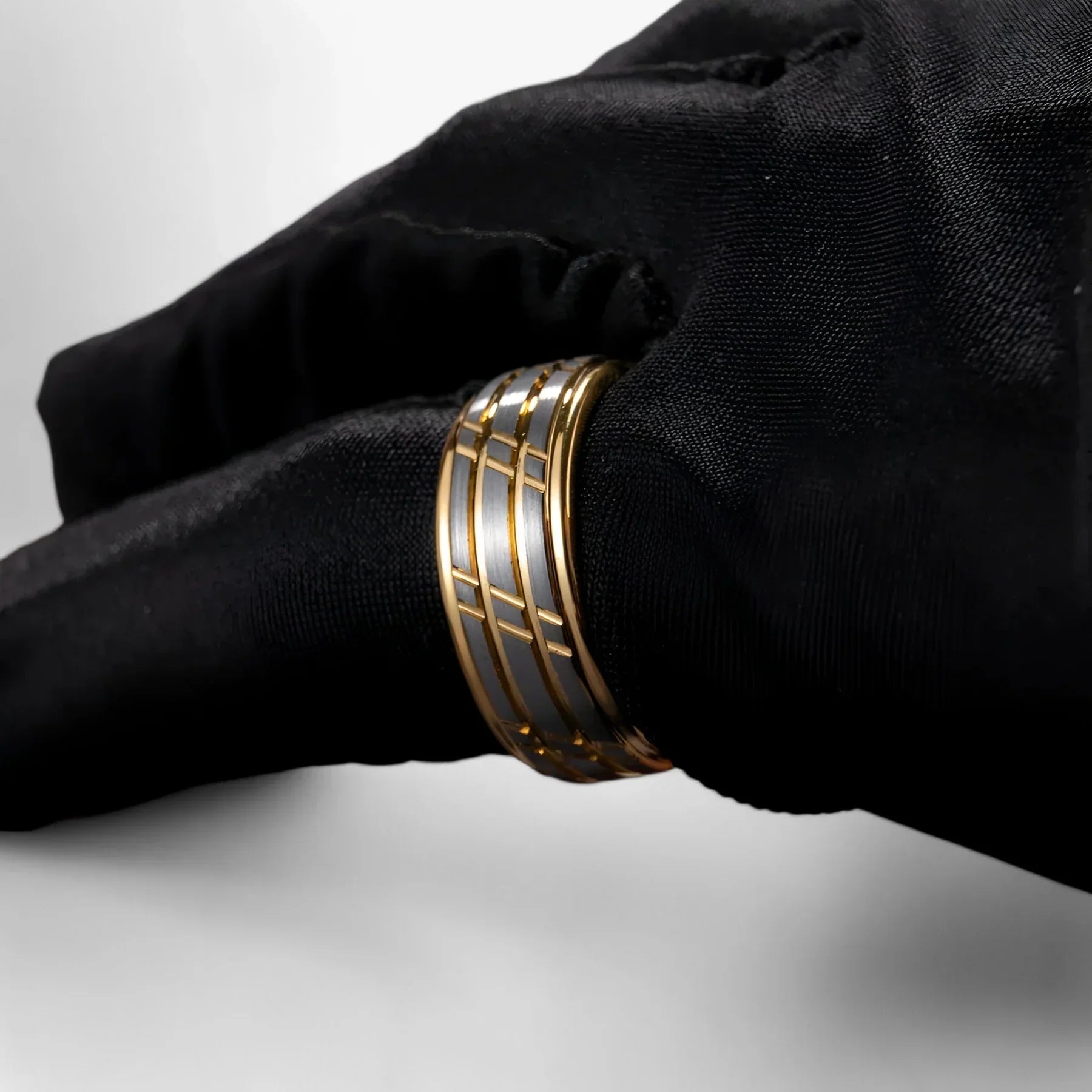 Herrring Wolfram Elegant Design Skrap-resistent-2
