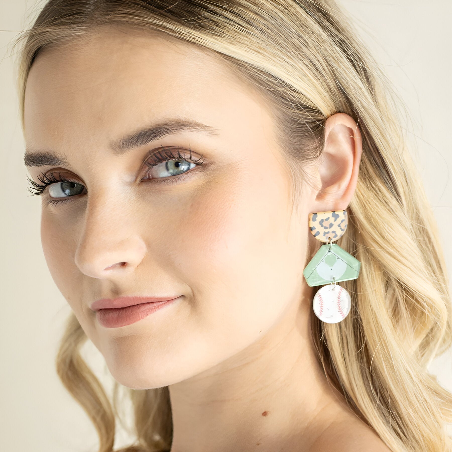 Damörhängen Silver Tidlös Elegans Antika Mönster-2