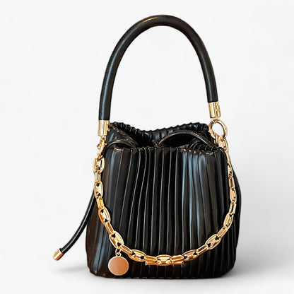 Crossbody Handväska Dam i Syntetiskt Läder – Modern Design, Justerbar Axelrem, Rymlig och Elegant 2