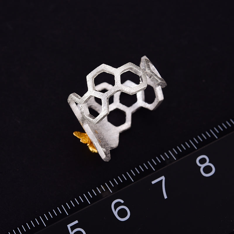 Ring i 925 Sterling Silver med Design av Bin och Honungskakor-4