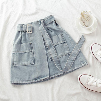 Kort Jeanskjol Dam med Fickor i Denim – Trapezoidalt Snitt, Justerbar Midja, Blå eller Vit Kjol 7